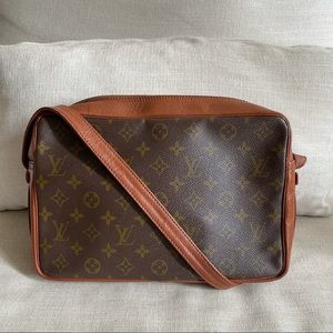 Authentic Louis Vuitton Monogram Bag Sac Bandouliere